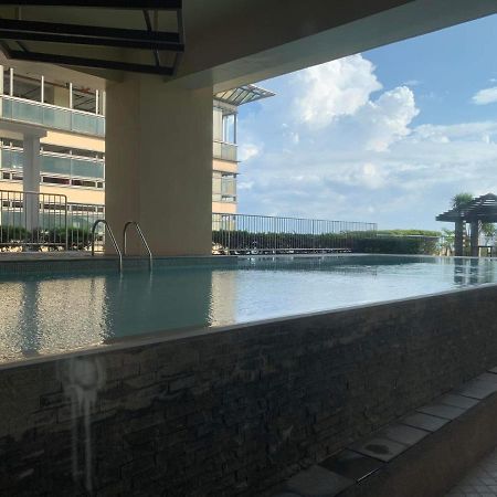 Grand Riviera Suites Comfy Condo Near Us Embassy Manila Bay Roxas Blvd Ermita マニラ市 エクステリア 写真